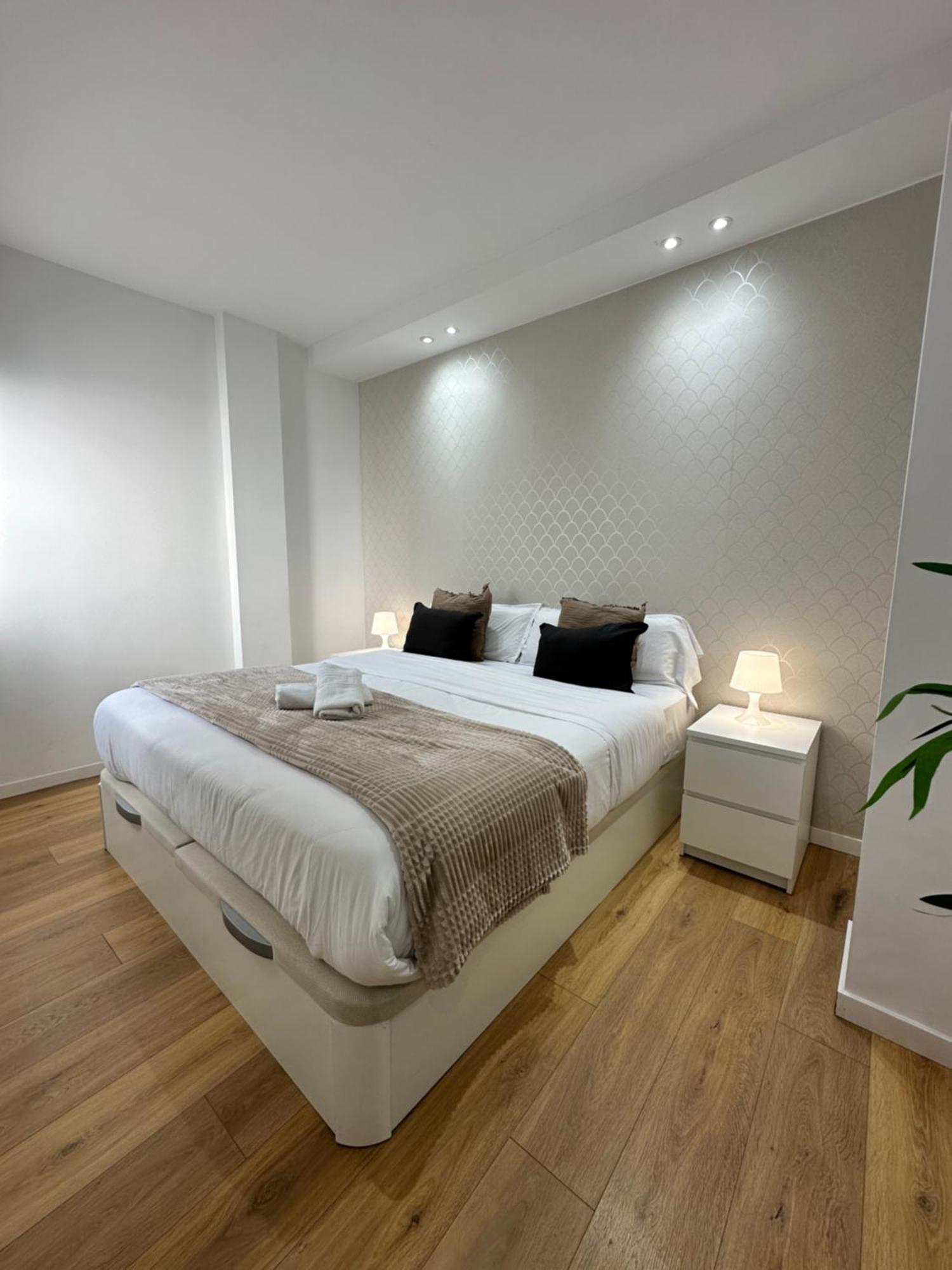 Appartamento Capuchinos Deluxe Málaga Esterno foto